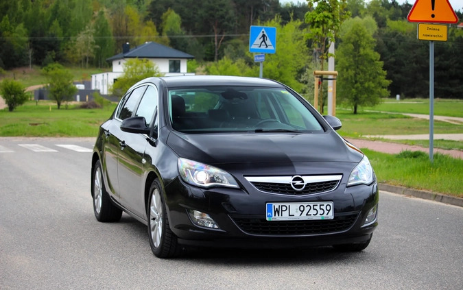 Opel Astra cena 20900 przebieg: 247661, rok produkcji 2011 z Płock małe 667